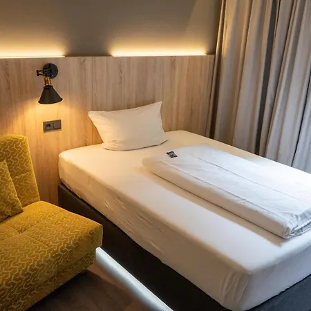 Haus Hohenstein Отель 3*