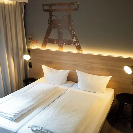 Haus Hohenstein Отель 3*