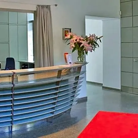 Haus Hohenstein 3* וויטן