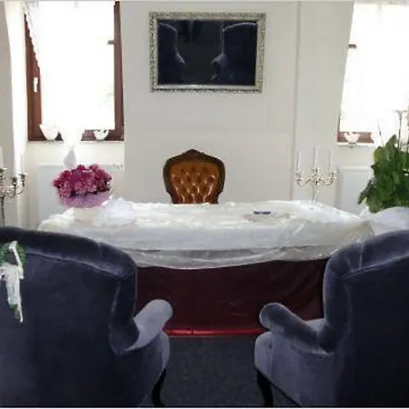 Отель Haus Hohenstein 3*