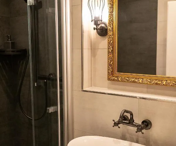 호텔 Haus Hohenstein 3*