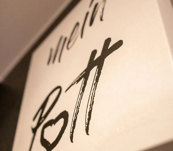 호텔 Haus Hohenstein 3*