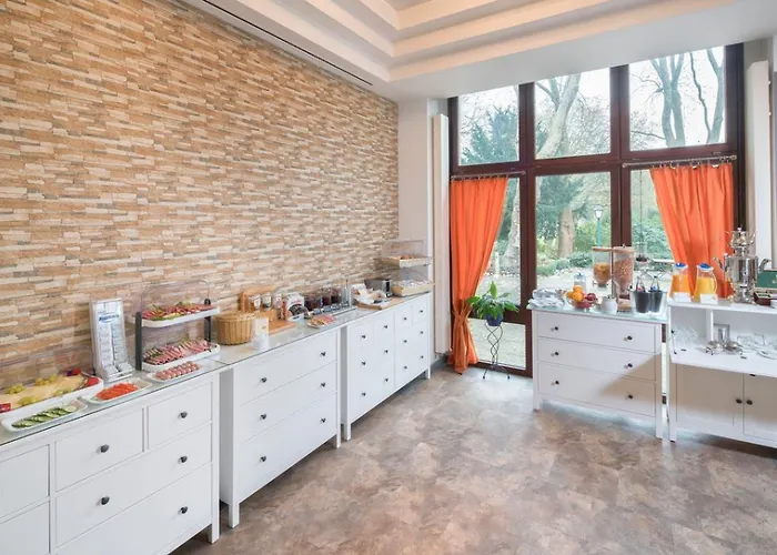 Hotel Haus Hohenstein 3*